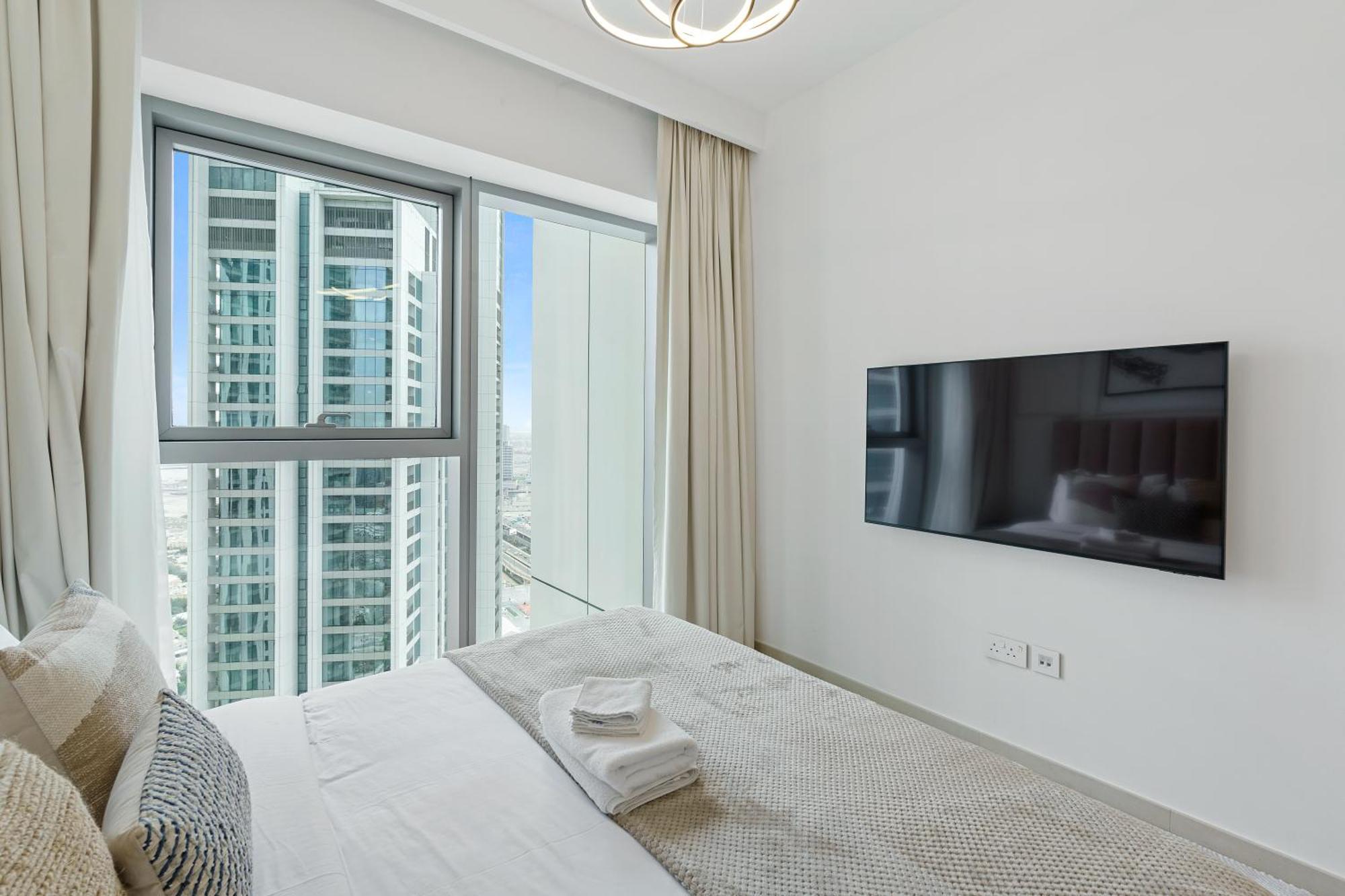 Gorgeous 3br With Burj Khalifa & Fountain View * Dubai
