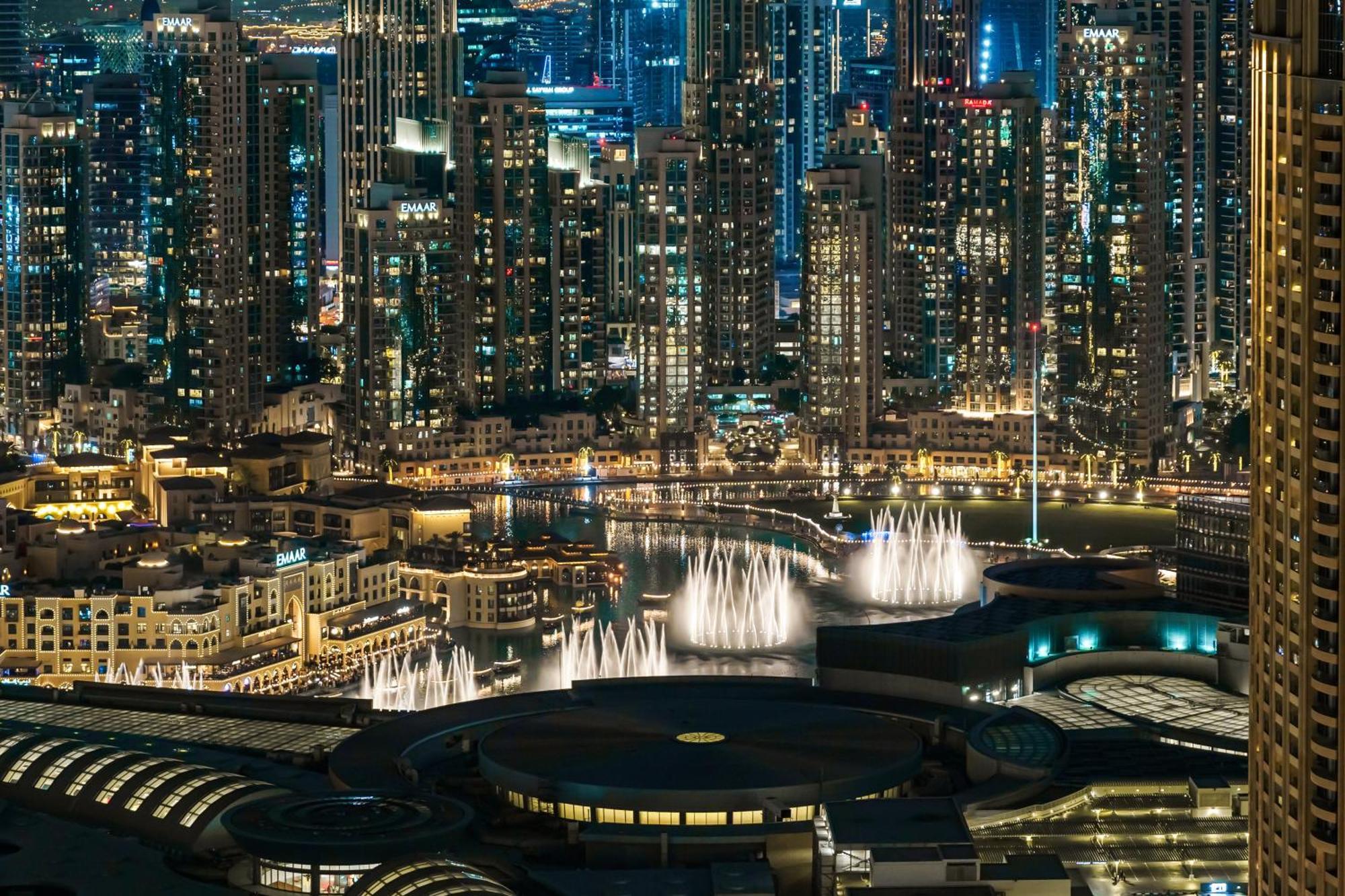 Gorgeous 3br With Burj Khalifa & Fountain View Apartment