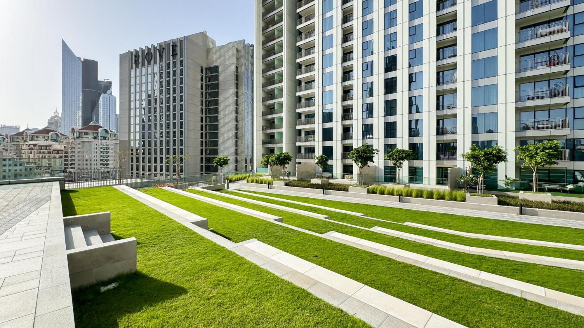 Gorgeous 3br With Burj Khalifa & Fountain View *