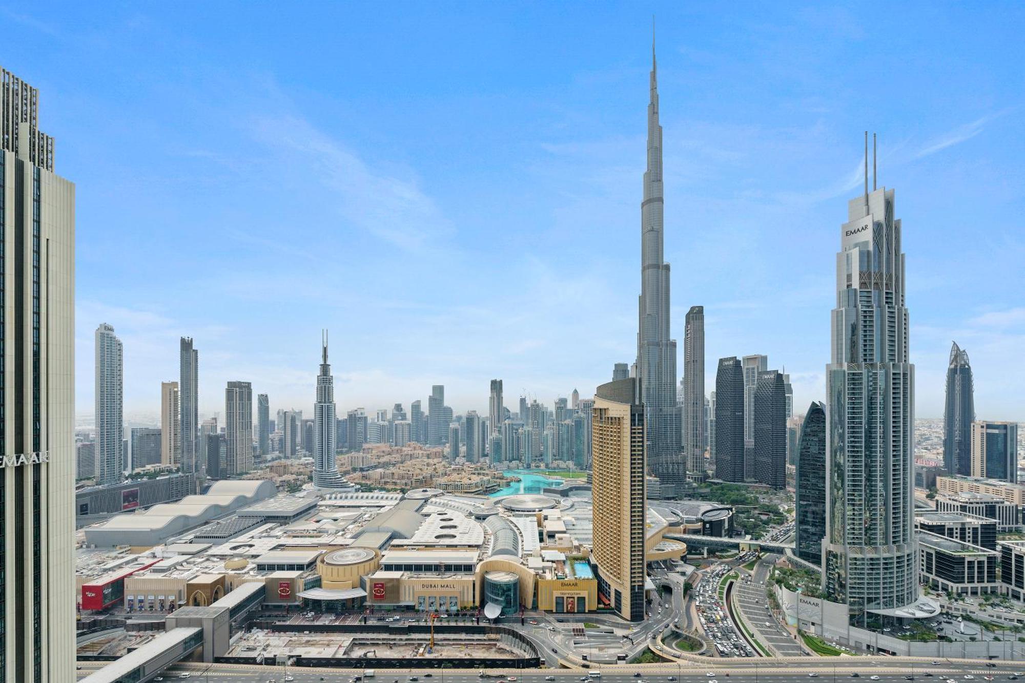 Apartment Gorgeous 3br With Burj Khalifa & Fountain View