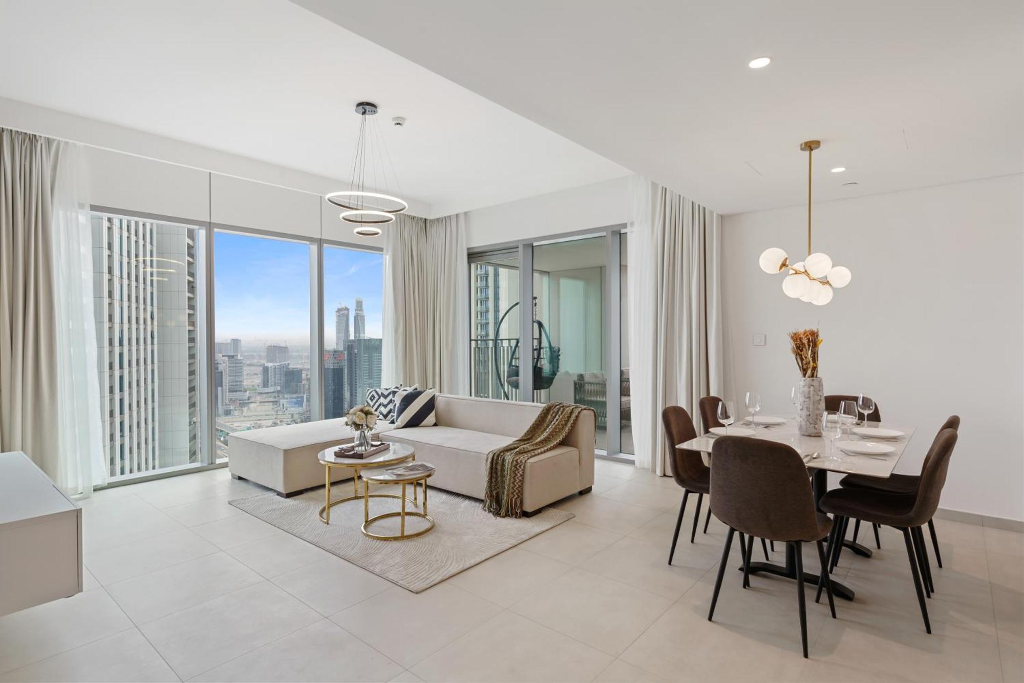 Gorgeous 3br With Burj Khalifa & Fountain View Apartment *