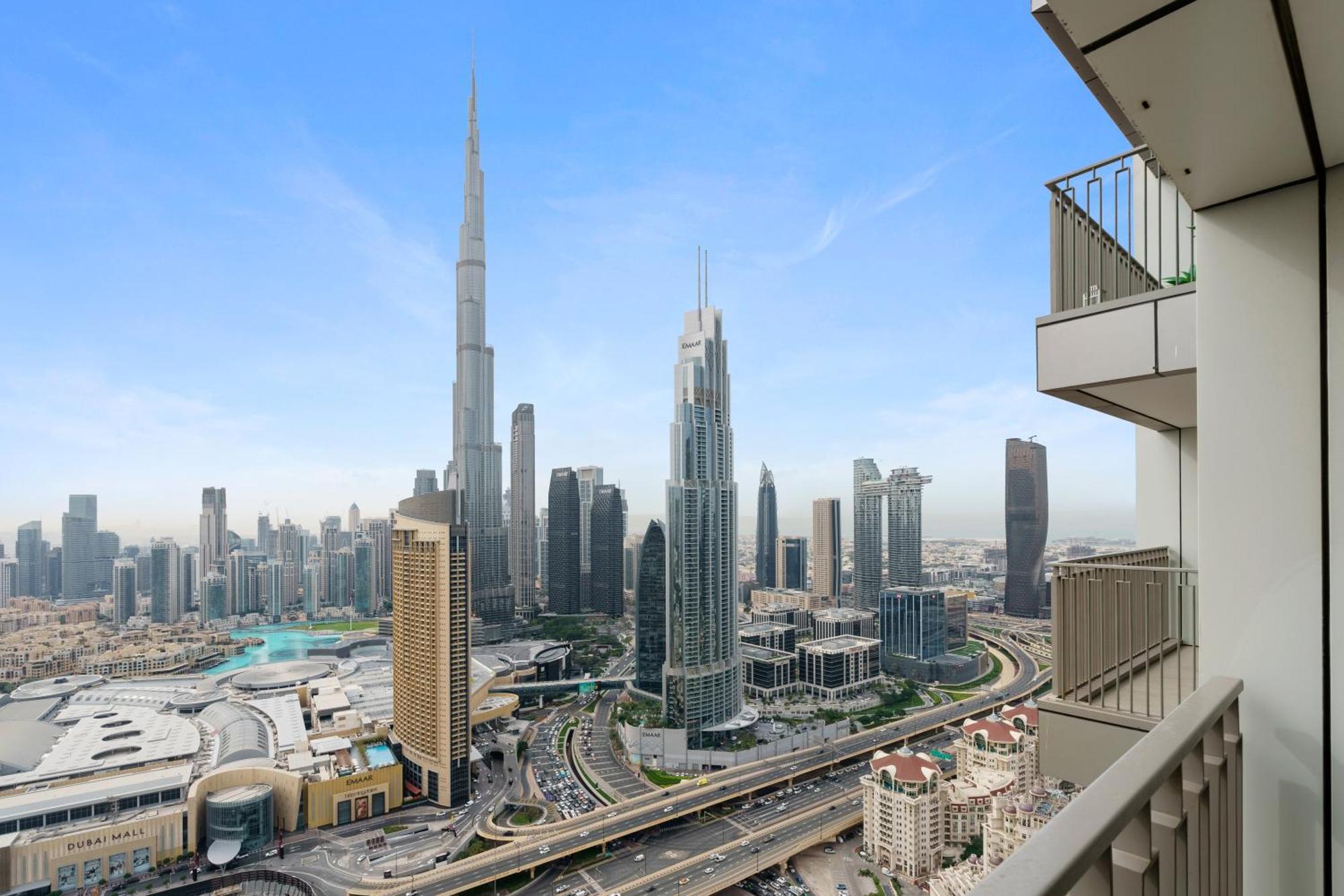 Apartment Gorgeous 3br With Burj Khalifa & Fountain View Dubai