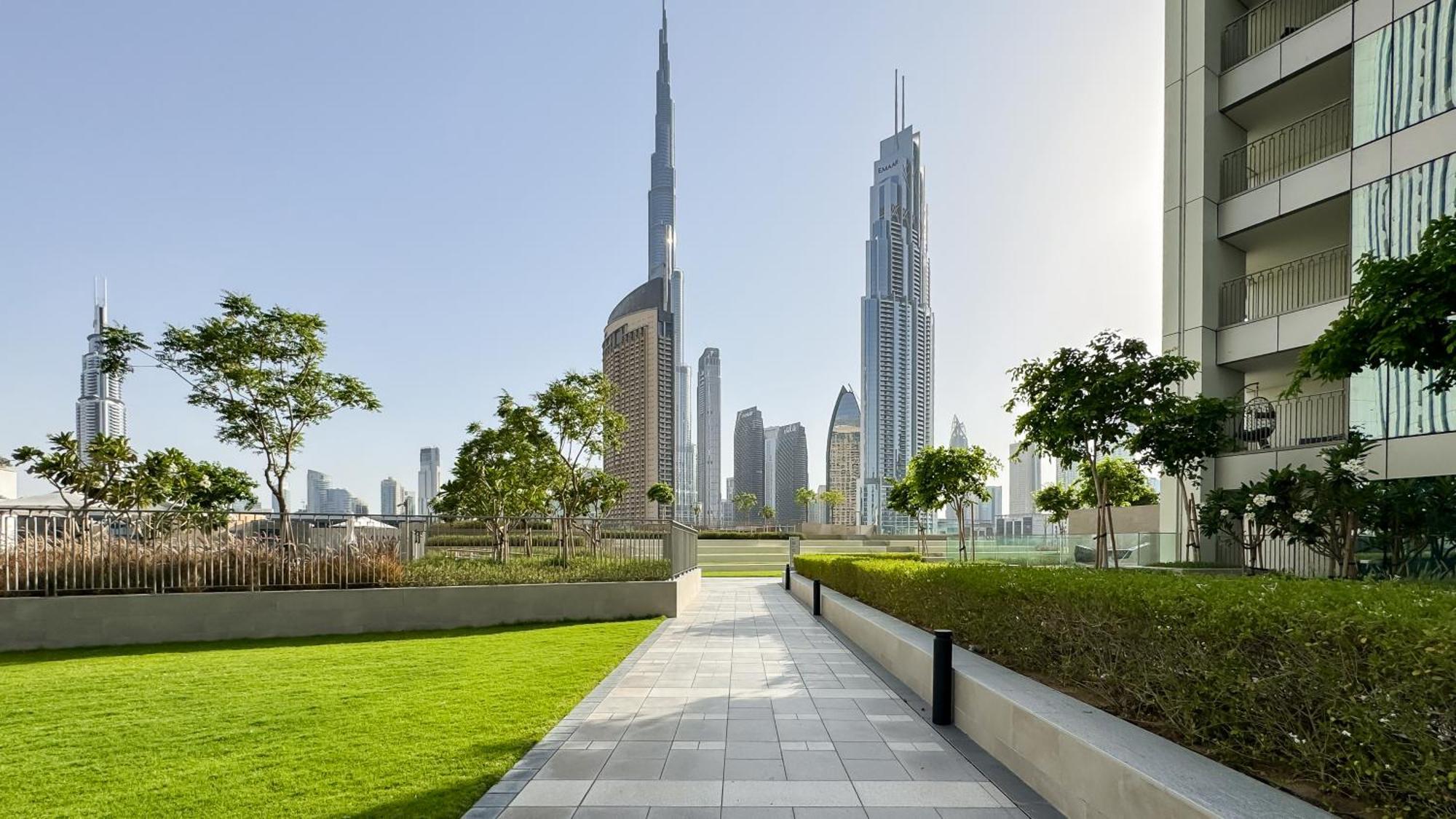 Apartment Gorgeous 3br With Burj Khalifa & Fountain View