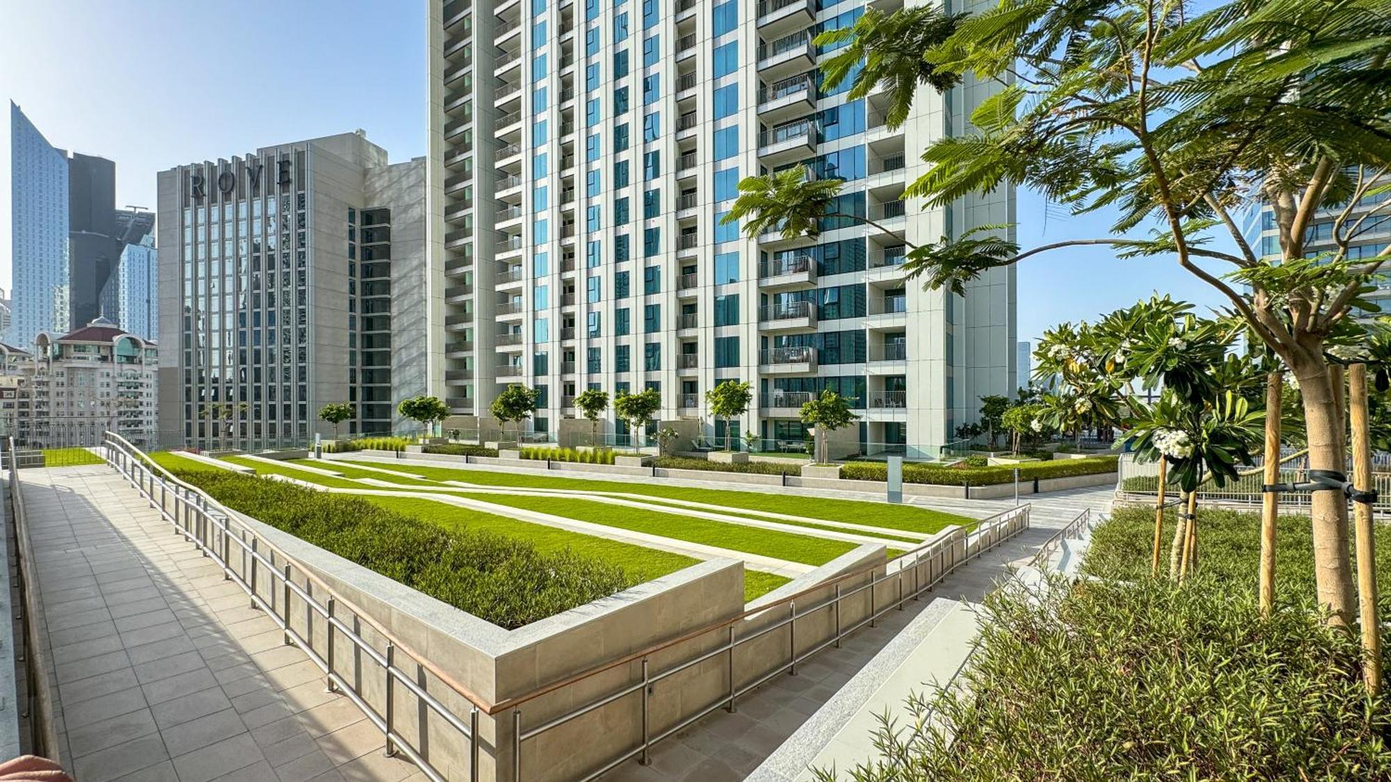 Gorgeous 3br With Burj Khalifa & Fountain View Apartment Dubai
