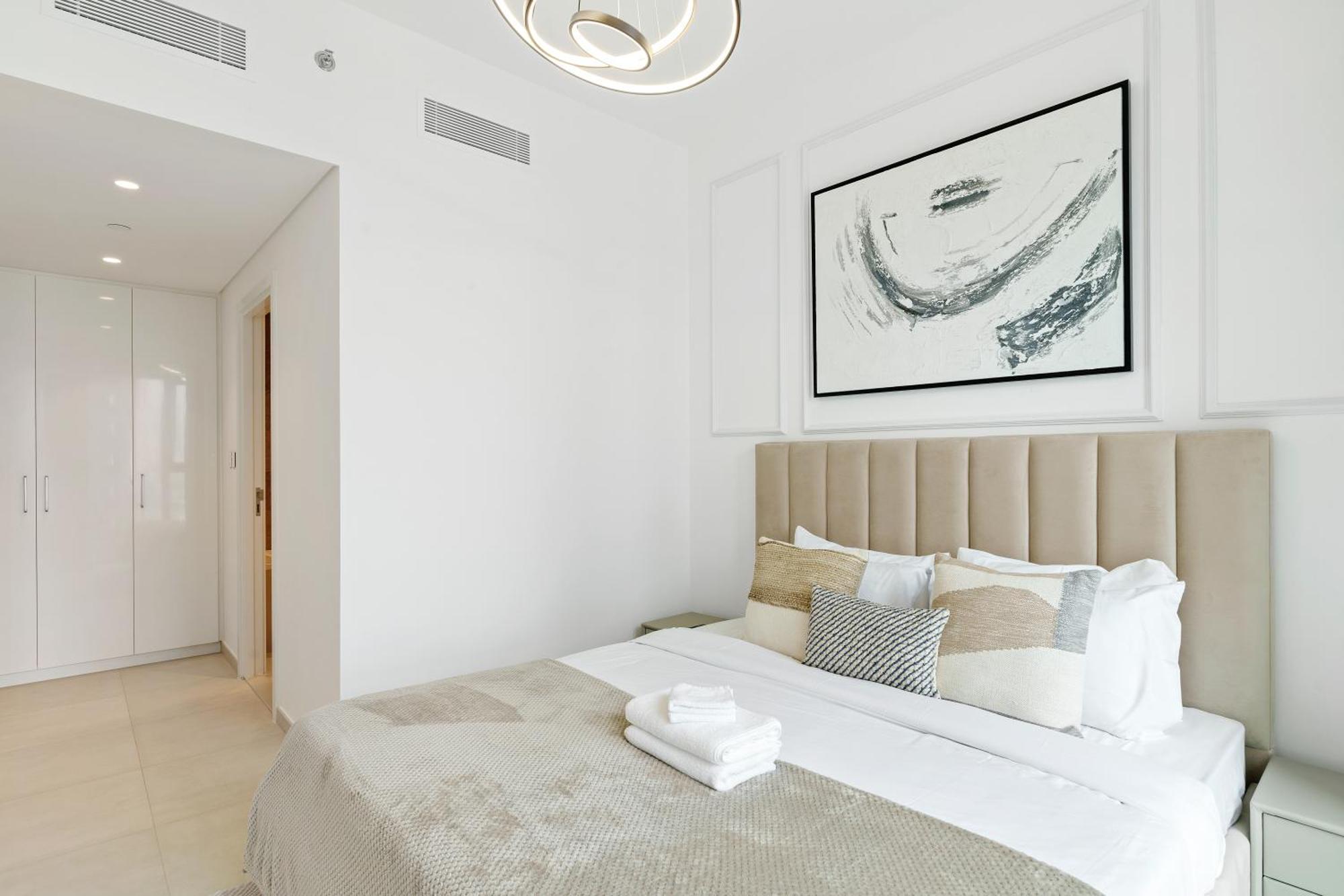 Gorgeous 3br With Burj Khalifa & Fountain View