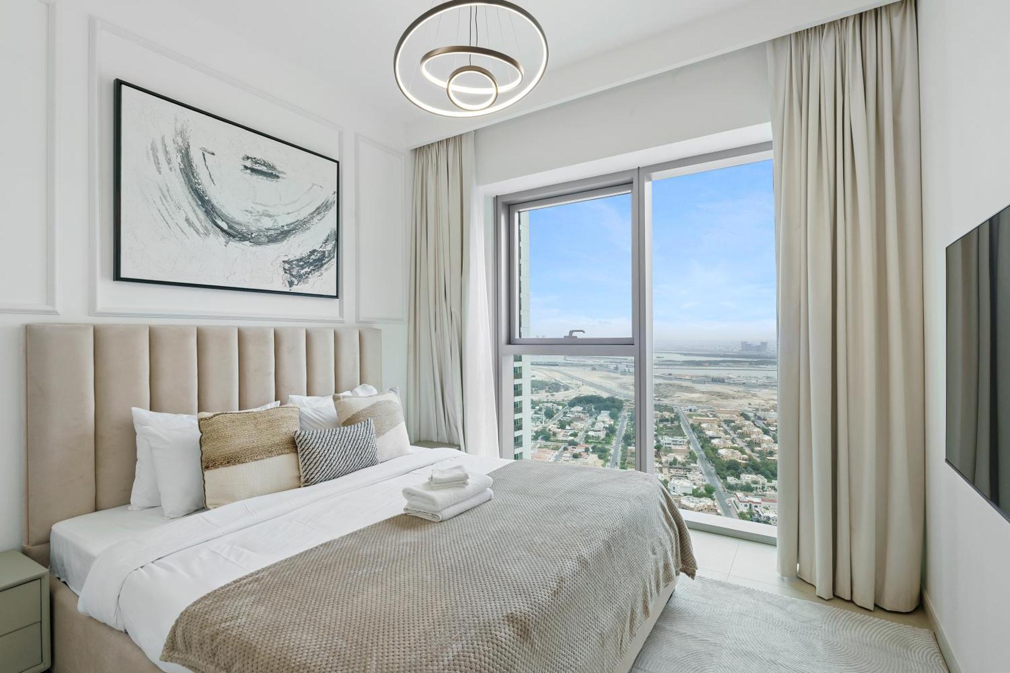 Gorgeous 3br With Burj Khalifa & Fountain View *